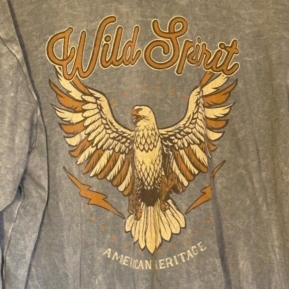 Hrt & Luv Wild Spirit Sweatshirt M Distressed Design American Heritage - Picture 3 of 12